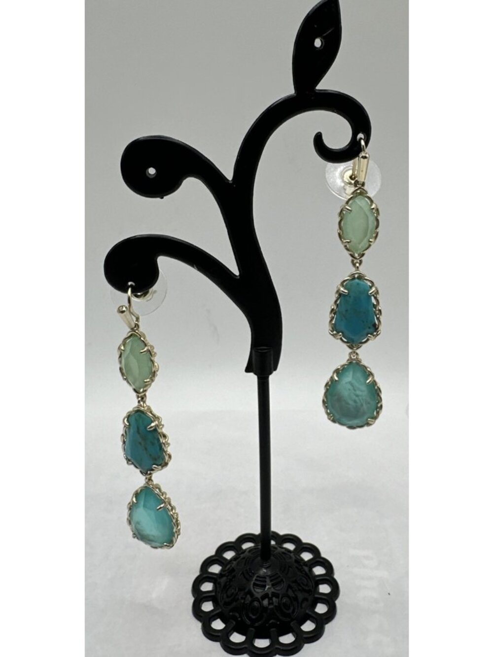 Kendra Scott Gwyneth Linear Statement Earrings in the color "Aqua Mix" 2.5”